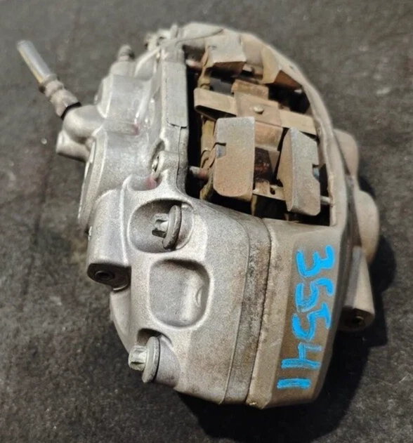 Pinza de freno Brembo delantera izquierda lado del conductor BMW 435I F32 2012-2018 OEM 340 P4.40 Foto 2 de 4