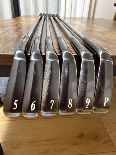 (Srixon) Iron set 6piece Z745 BLACK 5-9,Pw Shaft Dynamic Gold DST Flex S Japan - Picture 20 of 24