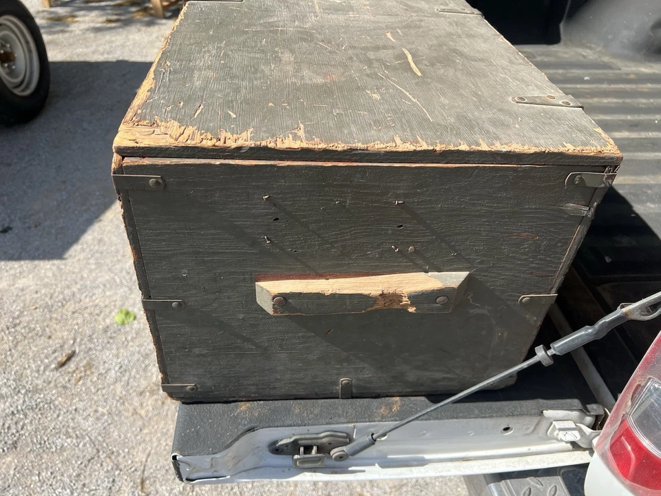 Baúl de pie militar vintage 1951 SHWAYDER BROS. INCMIL•E-IO79S Foto 4 de 4