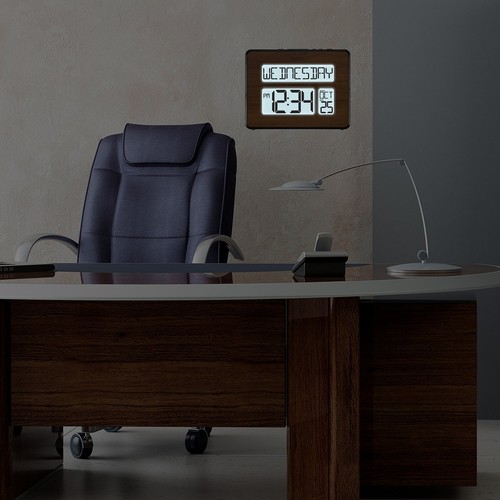 513-1419BL-WA-INT Atomic Large Full Digital Calendar Clock - Picture 2 of 3