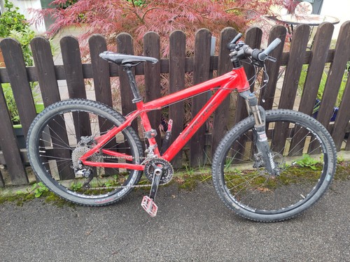 trailerprobtes Mountainbike Bergtec rot Sitzrohrhöhe 40cm - Bild 1 von 6