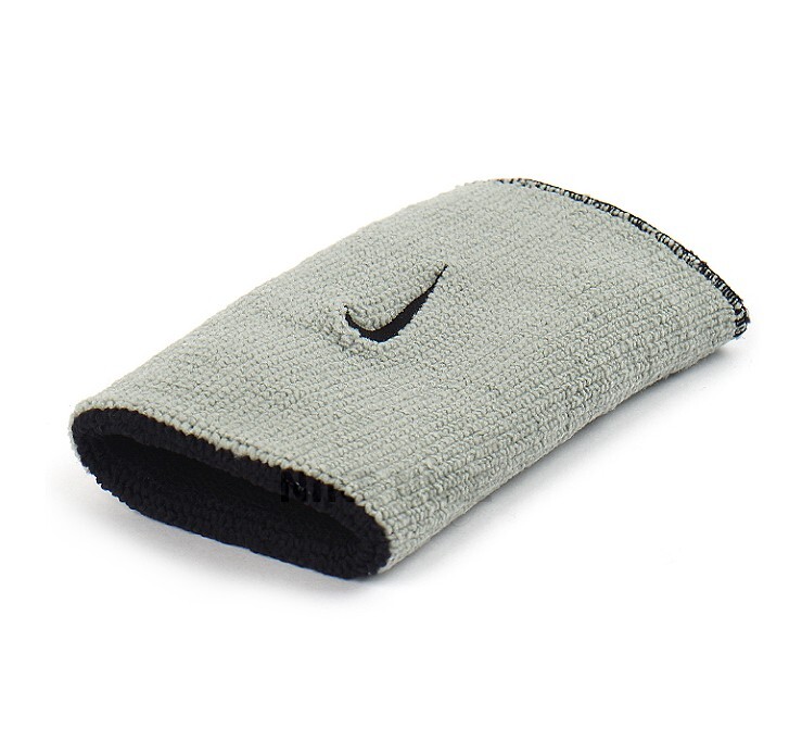 Nike dri shop fit wristbands