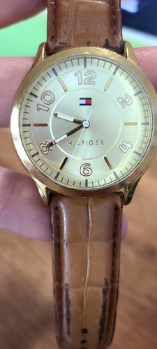 Tommy Hilfiger Watch Brown Leather Gold Tone Dial & Bezel 244 3.38.1622 - Imagen 11 de 19