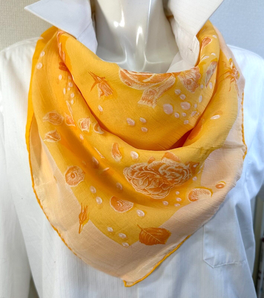 HERMES スカーフ　65cm s-l1200.png