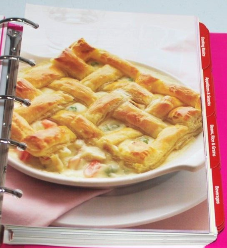 Better Homes &Gardens New Cook Book Pink Celebrating Promise 5 Ring Binder 2007. - Picture 8 of 15