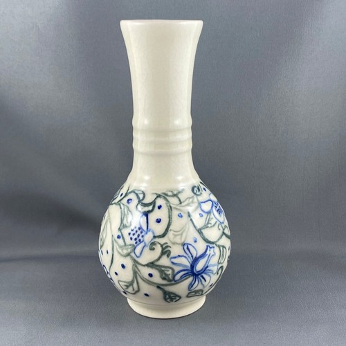 Rookwood bud Vase, Jewel Glaze, Floral , 7" H - Picture 13 of 24