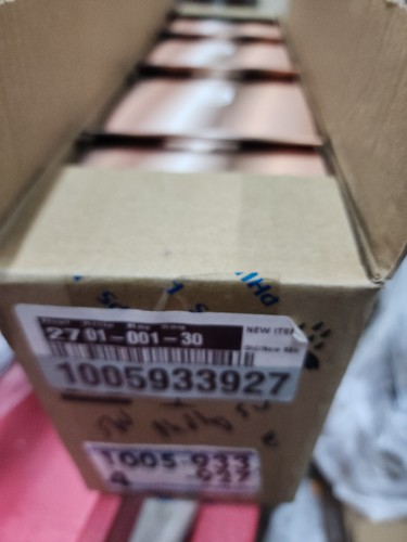 PHILIPS WIZ 562629 SOFT WHITE BR30 65W EQUIVALENT DIMMABLE SMART LED 4 Pack - Picture 3 of 3