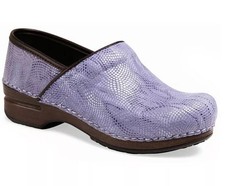 dansko jungle flower