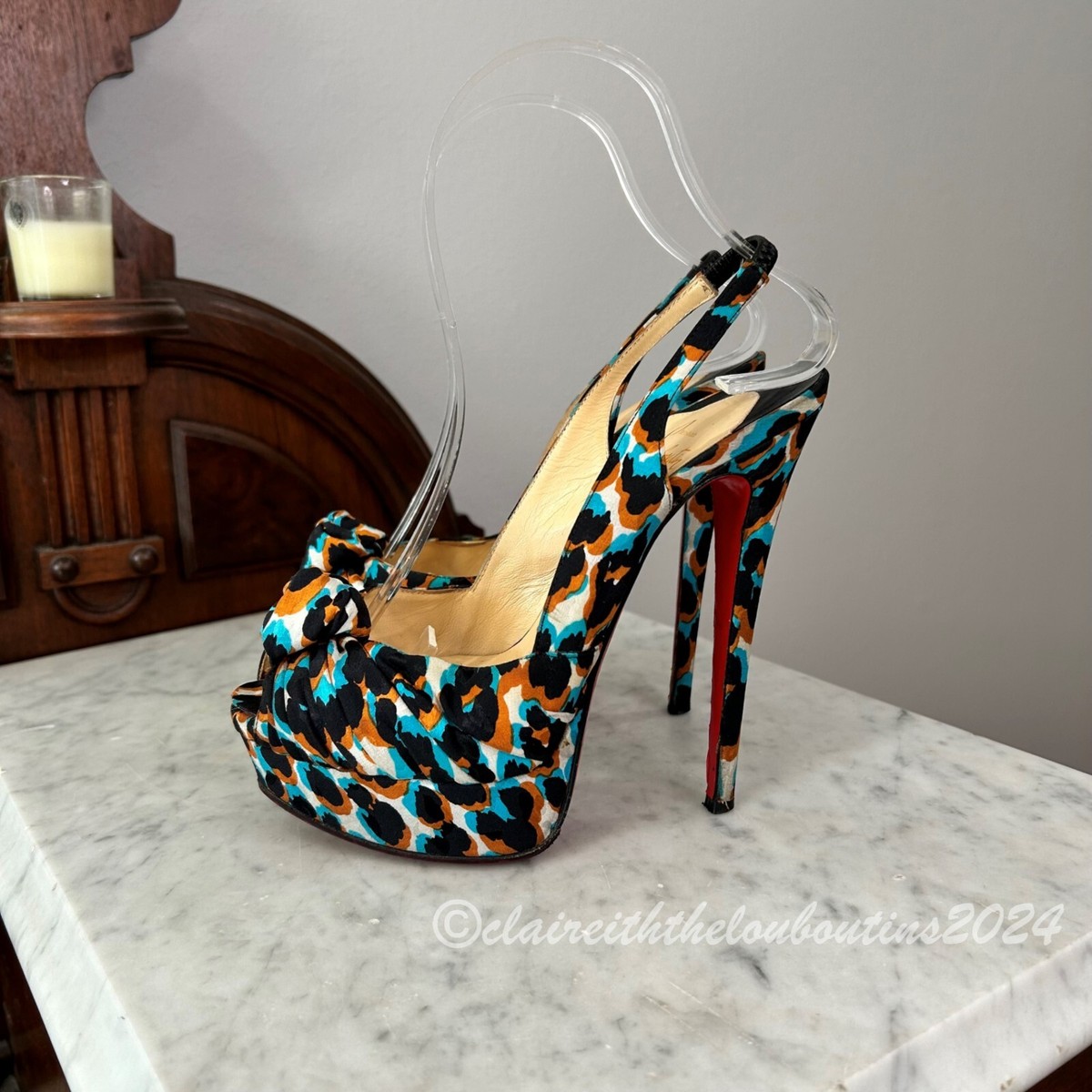 シェーンボーデン　ポップアート ハイヒール アート作品 約53cm x 53cm シェーンボーデンポップアート ハイヒール アート作品 約53cm x 53cm