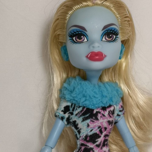 #A Monster High Doll CHOOSE- Frankie, Rochelle, Catrine, Ghoulia -Combine SHIP - Picture 293 of 353