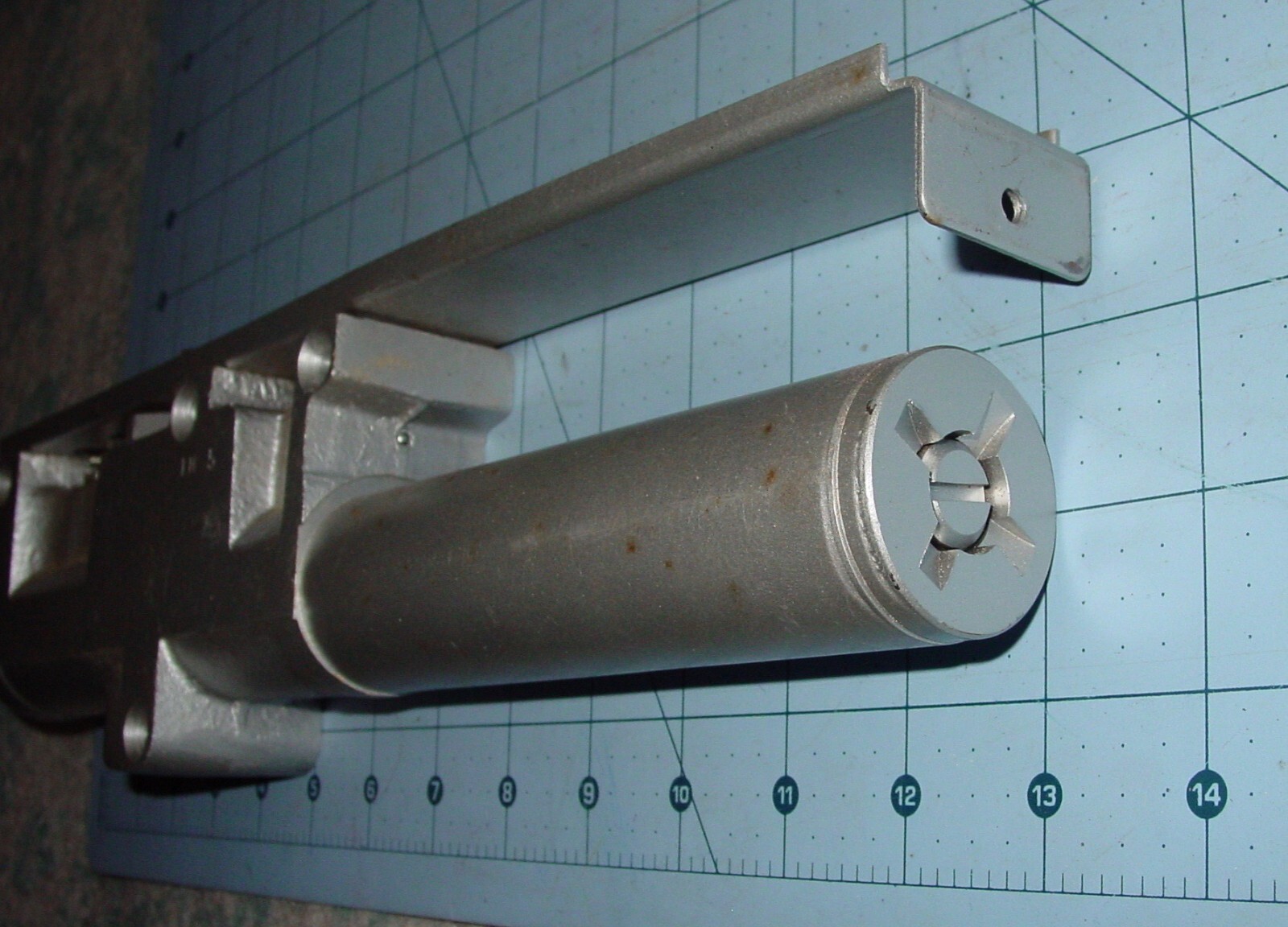 Picture 9 of 24
