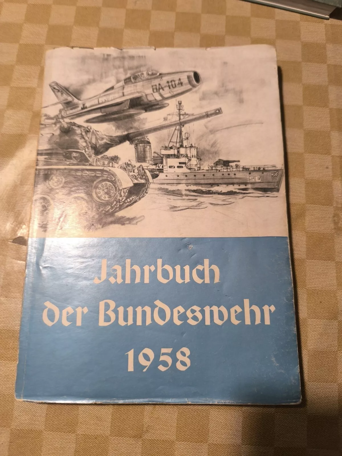 Bild 1 von 3