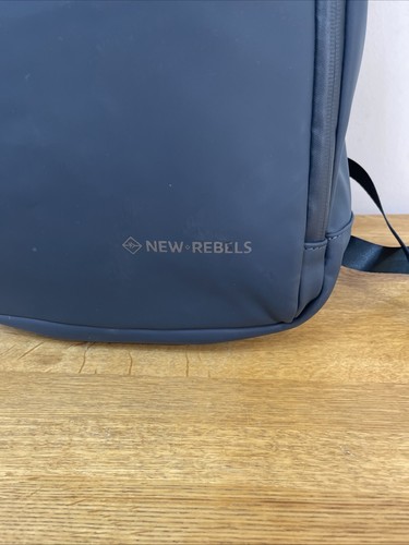 New Rebels Harper - Rucksack - Laptopfach - 18 Liter blau sehr guter Zustand - Bild 3 von 14