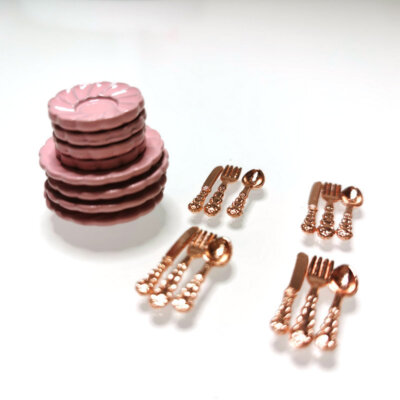 1SET1:12 Scale Dollhouse  Miniature Pink Plates Dining Room Alloy Tableware Kit