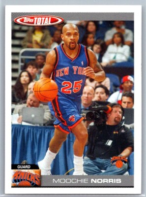 Moochie Norris - 2004-05 Topps Total Basketball #300  - CENTERED - NR MINT (2)