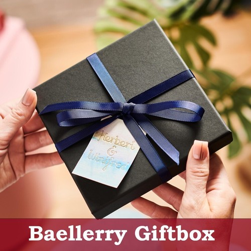 Mens  Bifold Wallet with Gift Box- Premium Leather - Picture 8 of 15