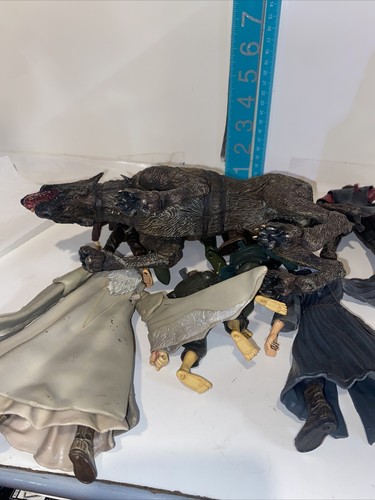 Rare 10 figurine IL SIGNORE DEGLI ANELLI LOTR 2001 MARVEL Warg Frodo Gandolf ��Altro - Foto 12 di 12