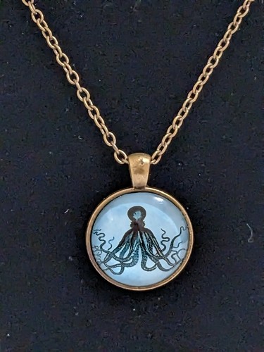 Octopus Pendant Necklace On A Brass Tone Chain. 19 Inch. Ocean Life. - Picture 2 of 10