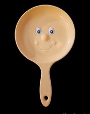 Vintage Frying Pan Pretend Educational Kitchen Smily Face Meritus 80s Toy Kong
