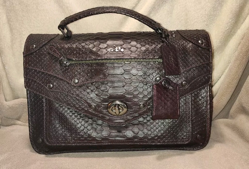 Picture 1 of 21