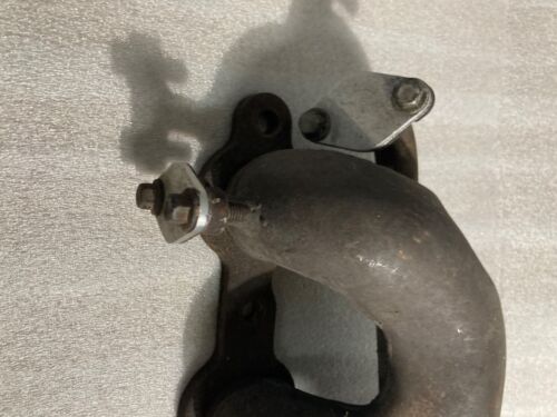2000-2002 Chevy Camaro 5.7 ls1 pair with egr has flanges - Picture 7 of 8