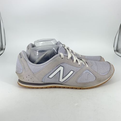 New Balance Women's lace-up mesh sneakers