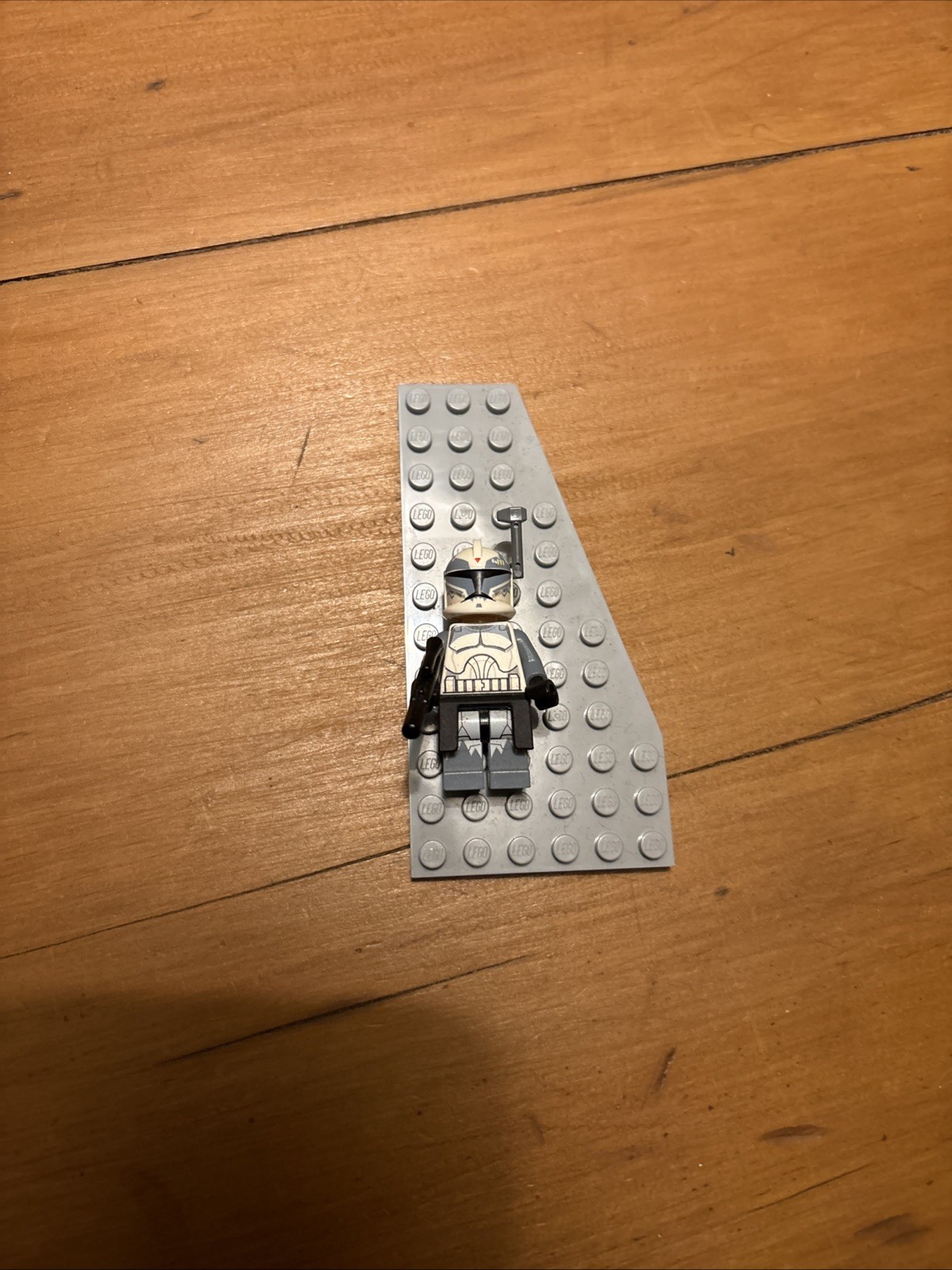Picture 2 of 8