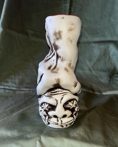Deadhead Rum Mug Idol Hands Second Edition Beige. Brand New. In Box. Tiki Farm. 