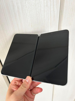Microsoft Surface Duo 2 White Glacier (Unlocked) 128GB Good Microsoft Surface Duo 2 White Glacier (Unlocked) 128GB Good