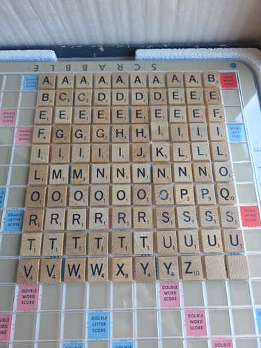 Vintage 1976 Scrabble Deluxe Turntable Edition Selchow & Righter Game EXCELLENT - Picture 8 of 14