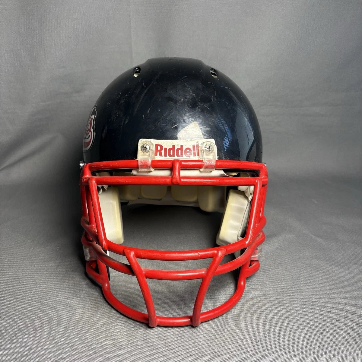 4 year old football helmet Light Youth LS2-CY(Composite) Its among the lightest helmets available Little progress of a football
