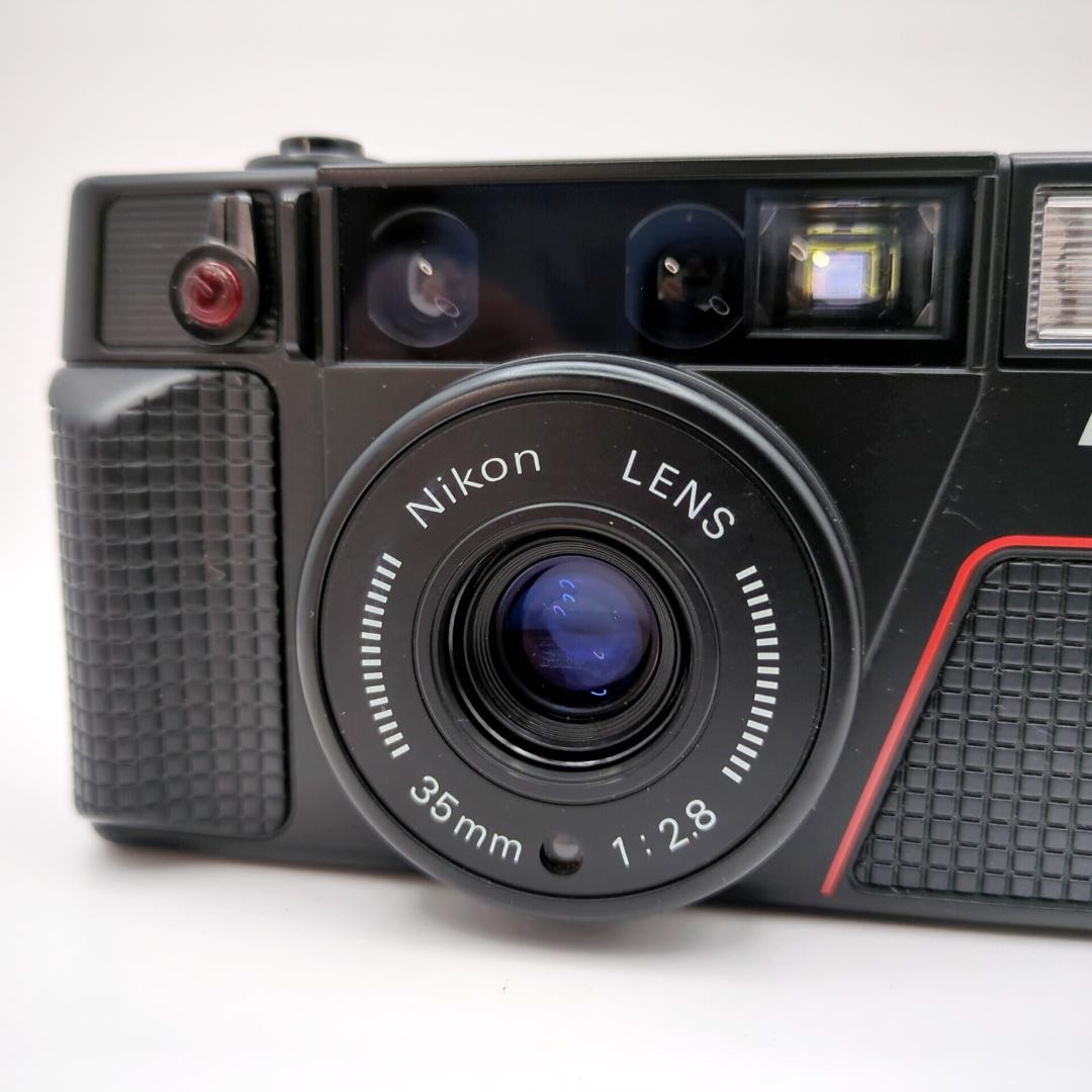 Nikon　L35AD2 Nikon L35AD2 35mm Point and Shoot Film Camera 701142703841| eBay