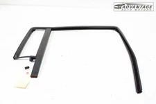 2006-2010 HUMMER H3 REAR RIGHT SIDE DOOR WINDOW GLASS RUN CHANNEL GUIDE SEAL OEM