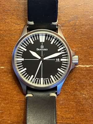 Damasko DS30 39mm Submarine Steel Mens Automatic Watch (Box/Receipt, 2nd Owner)