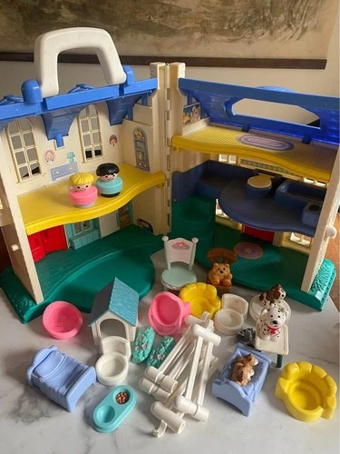 Vintage 1996 Fisher Price Little People Doll House Home Sweet Home W/Accessories
