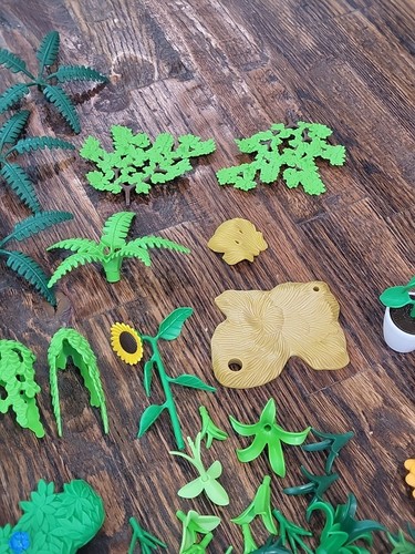 Playmobil Green LANDSCAPE LOT Trees Cactus Plants Flowers Parts Only 100+ Piece - Picture 8 of 21
