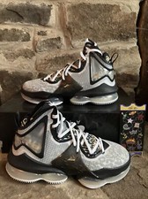 Nike LeBron XIX 19 Royalty Metallic Gold Black Men Size 8 Shoes CZ0203-100 New