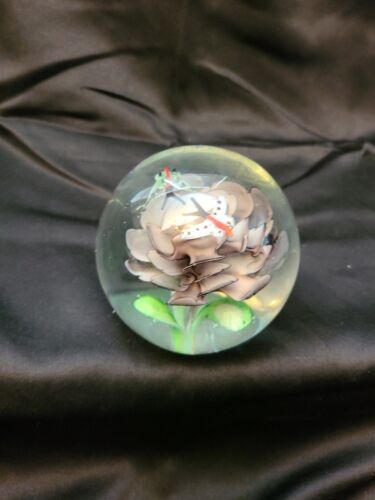 Large Vintage Art Glass Paperweight 3.25" Purple Flower Butterflies - Picture 2 of 11