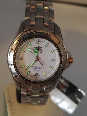Sector 650 Date White Dial Sapphire Crystal 300m Water Resistant