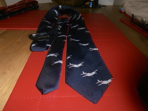 Mosquito Tie by D L Sells