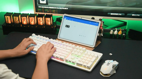 2.4G Wireless Gaming Keyboard Mouse Combo RGB 4200mAh BATTERY Keypad PC Mice US - Video 1 of 1