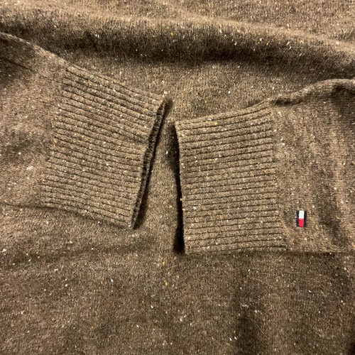 Suéter Tommy Hilfiger Marrón 80% Lana De Cordero Con Escote En V - Talla XXL - Imagen 6 de 13