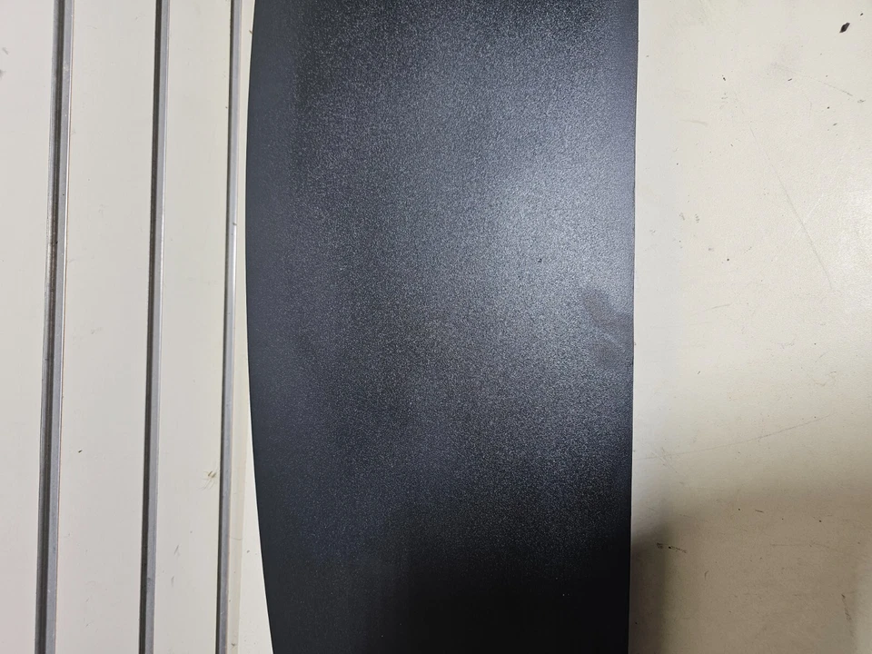 08-20 GRAND CARAVAN TOWN COUNTRY Trunk SPOILER 3rd Brake Light Molding BLACK SP1 - Image 3 of 4