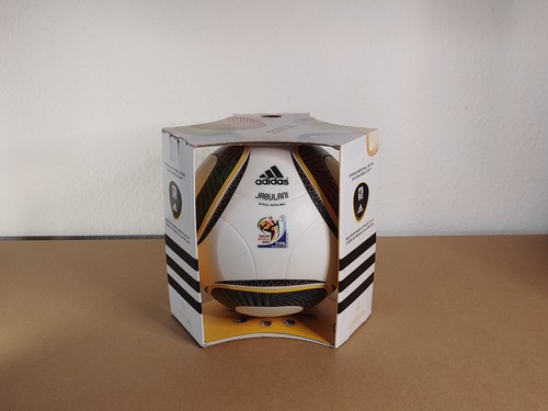 Adidas Jabulani 2010 FIFA World Cup OMB Matchball Fußball Spielball (E42040)
