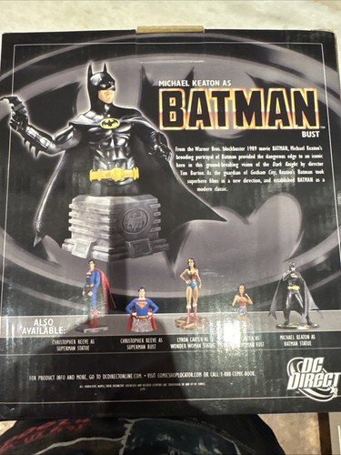 DC Direct Michael Keaton Batman Bust - Picture 5 of 7
