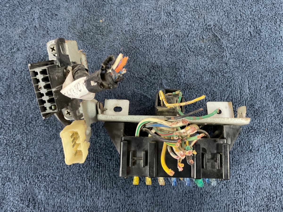 92 93 94 95 96 97 98 Geo Tracker Suzuki Sidekick Under Dash 92 93 94 95 96 97 98 Geo Tracker Suzuki Sidekick Under Dash