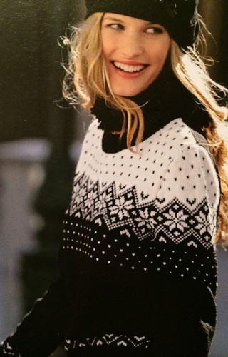 Ladies Snowflake Sweater( size S,M,ML,XL,) Knitting Pattern