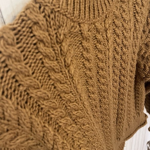 H&M Caramel Color Turtleneck Pullover Heavy Sweater Women Size Small. SlightCrop - Picture 4 of 4
