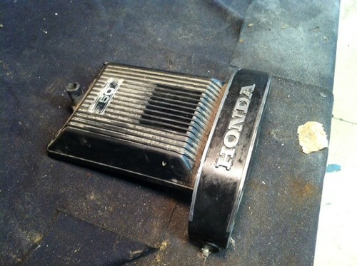 1982 Honda NU50 NU 50 Urban Express H415 front fork emblem cover trim - Imagen 5 de 12