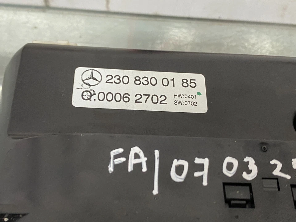 INTERRUPTOR UNIDAD CLIMATIZADOR CALEFACCIÓN AIRE ACONDICIONADO DELANTERO MERCEDES BENZ W230 SL A2308300185 Foto 3 de 4